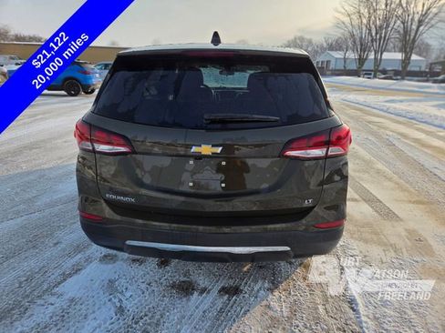 Used 2023 Chevrolet Equinox LT image 28