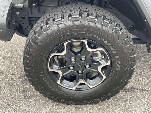 Used 2021 Jeep Wrangler Unlimited Rubicon 4xe w/ Steel Bumper Group image 28