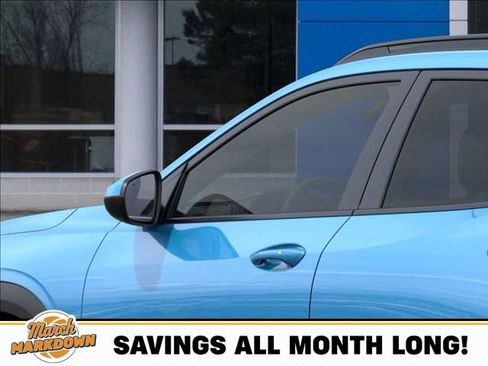 New 2026 Chevrolet Trax LT w/ Driver Confidence Package image 12