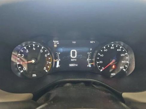 Used 2025 Jeep Compass Limited AWD/4WD image 7