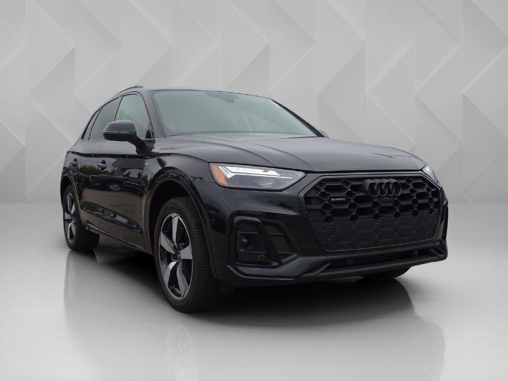 Used 2023 Audi Q5 2.0T Premium Plus w/ Premium Plus Package AWD/4WD image 6