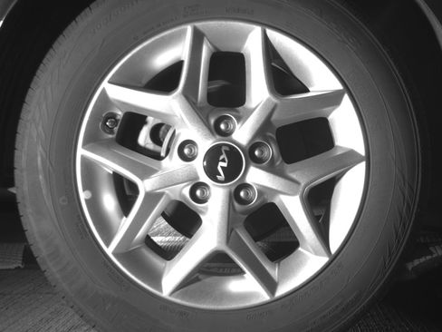 Used 2025 Kia Soul LX w/ LX Technology Package image 15