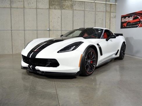 Used 2019 Chevrolet Corvette Z06 image 4