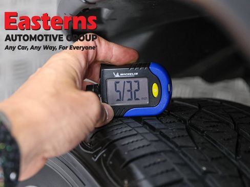 Used 2024 Jeep Compass Latitude AWD/4WD image 28