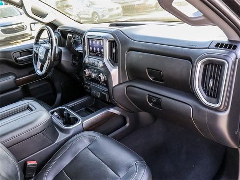 Used 2019 GMC Sierra 1500 SLT image 16