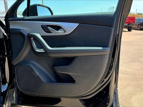 Used 2023 Chevrolet Blazer LT image 22