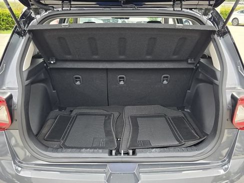 Used 2023 Hyundai Venue Limited w/ Cargo Package FWD image 13