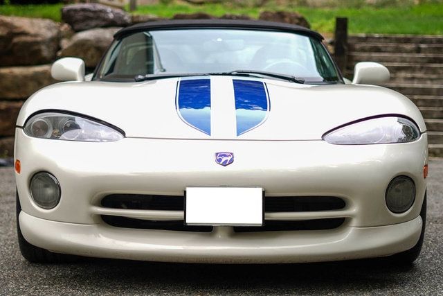 Used 1996 Dodge Viper RT/10 RWD image 13