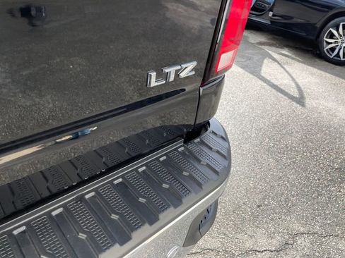 Used 2024 Chevrolet Silverado 2500 LTZ w/ LTZ Premium Package image 13