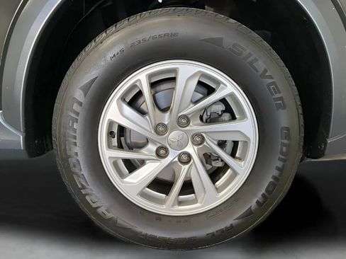 Used 2018 Mitsubishi Eclipse Cross ES AWD/4WD image 28