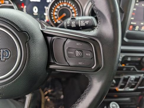 Used 2021 Jeep Wrangler Unlimited Sport image 13