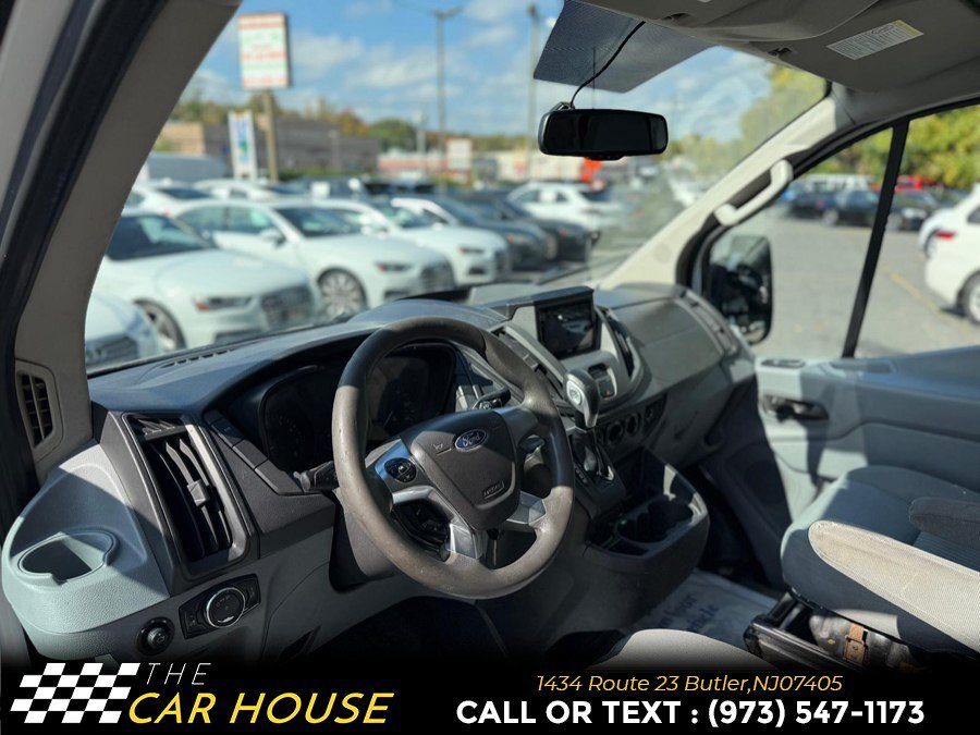 Used 2015 Ford Transit 250 130 Low Roof w/ Exterior Upgrade Package RWD image 13