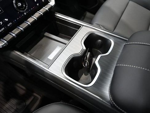 New 2026 GMC Acadia Elevation w/ Black Edition FWD image 19