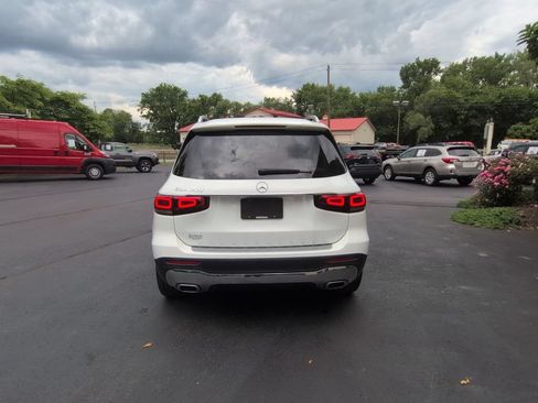 Used 2021 Mercedes-Benz GLB 250 image 6