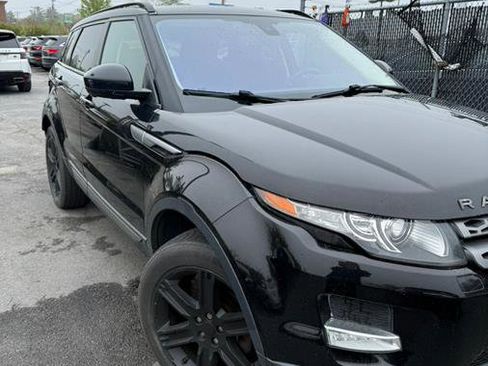 Used 2015 Land Rover Range Rover Evoque Pure Premium image 3
