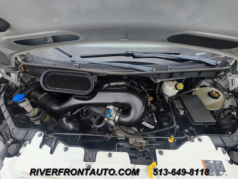 Used 2019 Ford Transit 250 148 Medium Roof RWD image 19