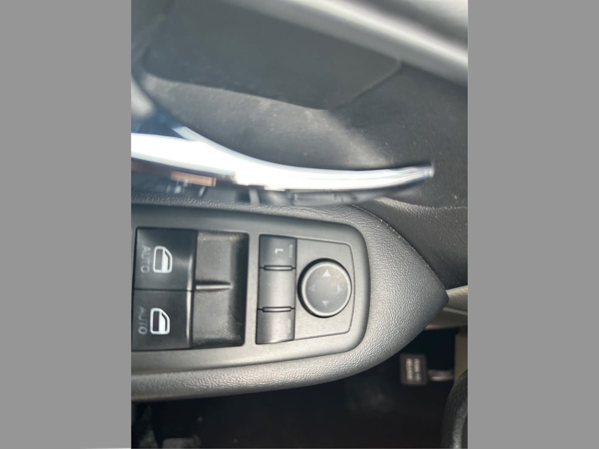 Used 2013 Dodge Grand Caravan SE w/ SE Plus Group FWD image 36