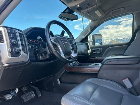 Used 2018 GMC Sierra 1500 SLT AWD/4WD image 24
