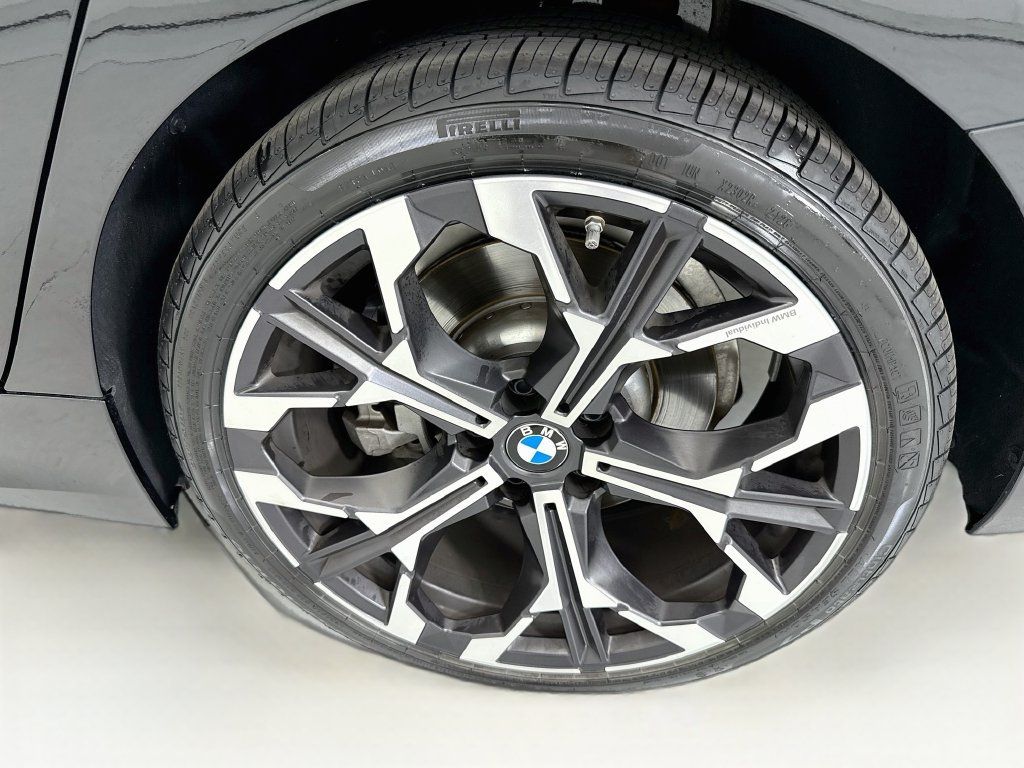 Certified 2026 BMW 330i Sedan w/ Premium Package RWD image 30