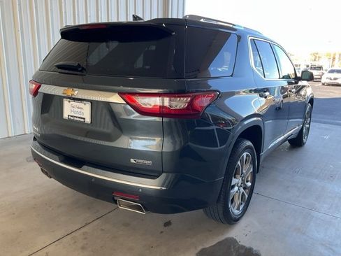 Used 2018 Chevrolet Traverse Premier w/ Driver Confidence II Package image 27