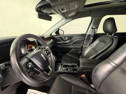 Used 2022 Lincoln Corsair Reserve w/ Elements Package FWD image 18