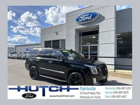 Used 2020 Cadillac Escalade Luxury AWD/4WD image 1