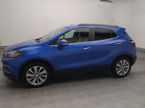 Used 2018 Buick Encore Preferred FWD image 2
