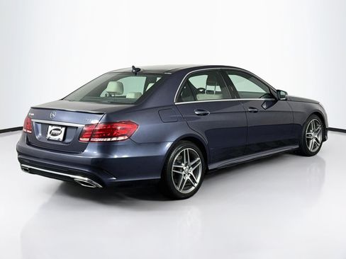Used 2015 Mercedes-Benz E 400 4MATIC Sedan image 15