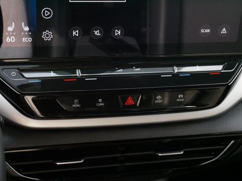 Certified 2023 Volkswagen ID.4 Pro S AWD/4WD image 23