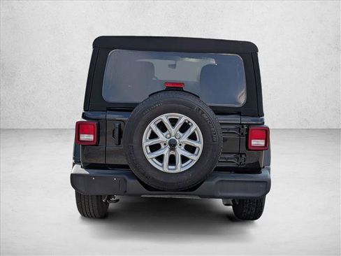 Used 2023 Jeep Wrangler Unlimited Sport AWD/4WD image 7