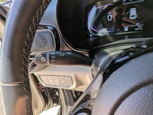 Certified 2025 Kia Soul EX FWD image 32