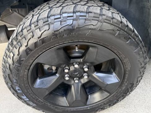 Used 2019 RAM 1500 Big Horn AWD/4WD image 33