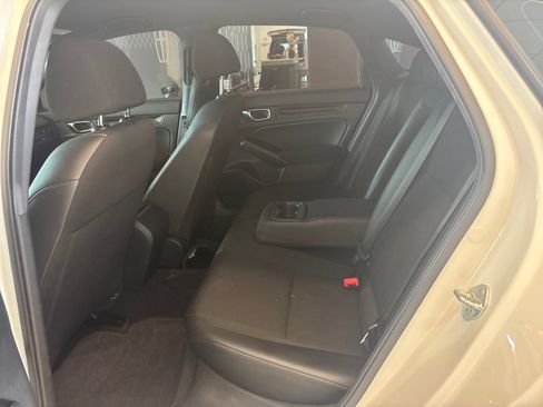 Used 2025 Honda Civic Sport image 11