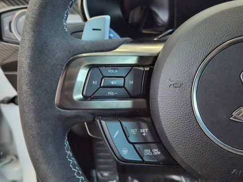 Used 2020 Ford Mustang Shelby GT500 w/ Technology Package image 22