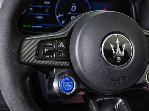 Certified 2024 Maserati MC20 Cielo RWD image 30