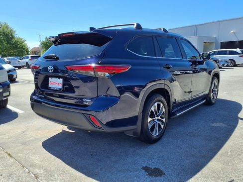 Used 2023 Toyota Highlander XLE FWD image 26
