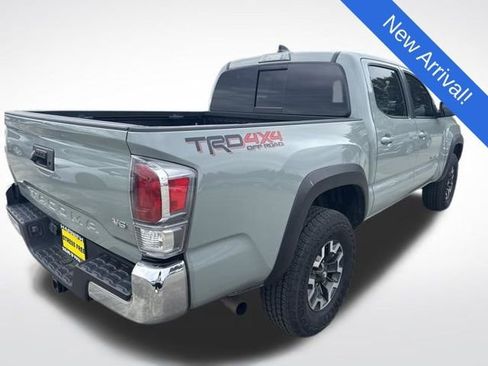 Used 2023 Toyota Tacoma TRD Off-Road AWD/4WD image 7
