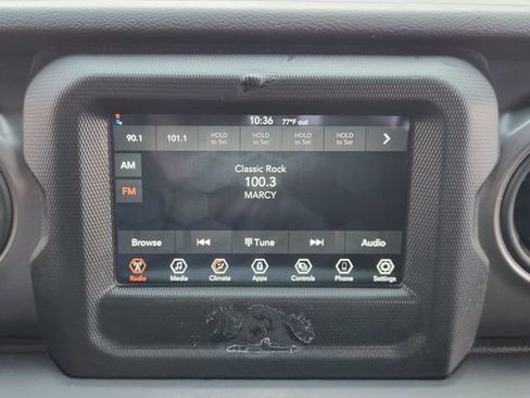 Used 2022 Jeep Wrangler Sport AWD/4WD image 15
