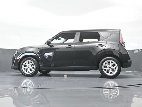 Used 2023 Kia Soul S FWD image 54