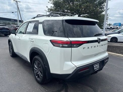 Used 2023 Nissan Pathfinder SV w/ SV Premium Package AWD/4WD image 9