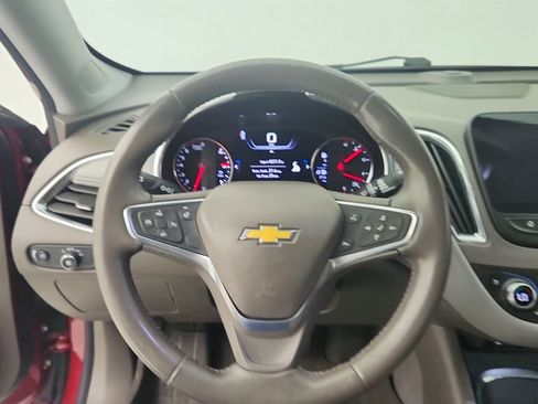 Used 2019 Chevrolet Malibu Premier w/ Sun and Wheel Package FWD image 17