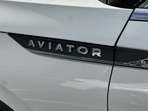 Certified 2020 Lincoln Aviator Reserve w/ Equipment Group 201A AWD/4WD image 28
