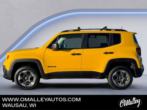 Used 2016 Jeep Renegade Sport w/ Power & Air Group image 2