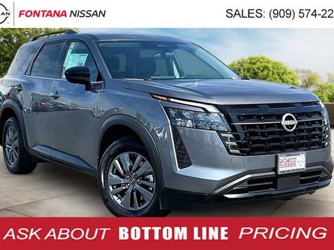 New 2026 Nissan Pathfinder SV w/ Cargo Package FWD image 1