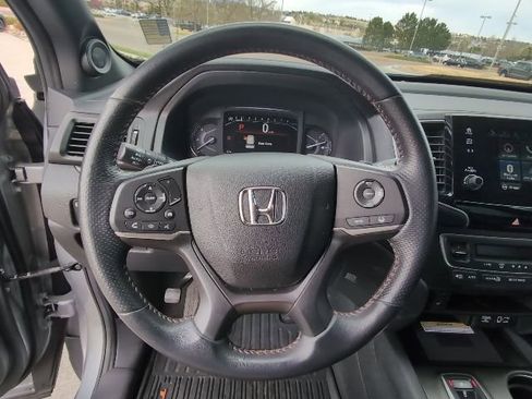 Used 2022 Honda Passport TrailSport image 13