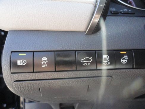 Used 2024 Toyota Camry XLE w/ Navigation Package AWD/4WD image 17