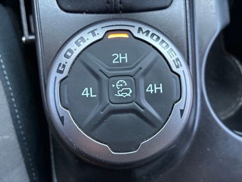 Used 2022 Ford Bronco Outer Banks AWD/4WD image 37
