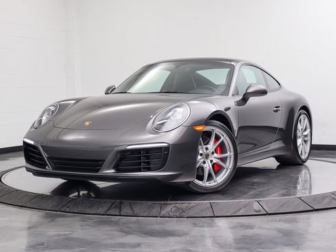 Used 2019 Porsche 911 Carrera S RWD image 1