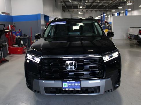 New 2026 Honda Pilot Elite image 3