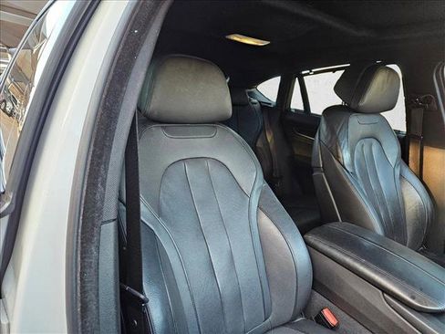 Used 2015 BMW X6 xDrive50i AWD/4WD image 16